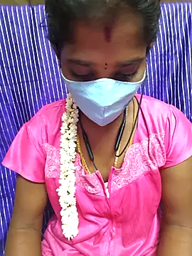 Snapshot of Tamil_Jillu chatting on 05.12.26 Tamil Jillu online show from 05.12.26