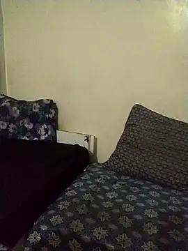 Snapshot of moroooooooo12 chatting on 10.20.25 moroooooooo12 online show from 10.20.25