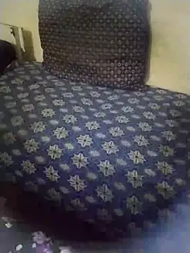 Snapshot of moroooooooo12 chatting on 10.29.25 moroooooooo12 online show from 10.29.25