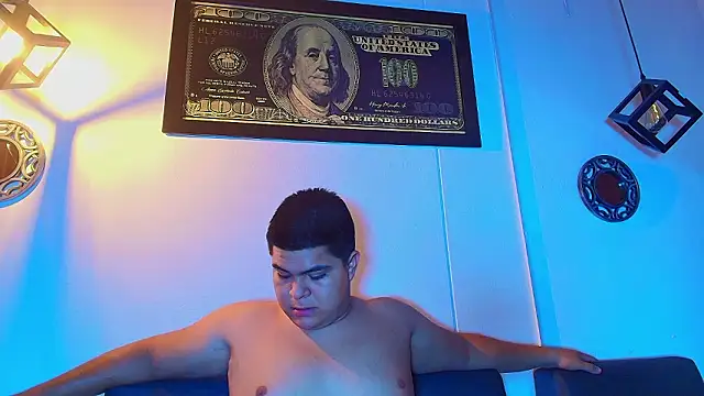 naomi campbel  online show from 03.25.26