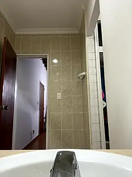 Snapshot of Harley_J_ chatting on 10.03.25 Harley J online show from 10.03.25