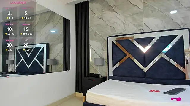 Snapshot of Megan_Sweetas chatting on 11.13.25 Megan Sweetas online show from 11.13.25