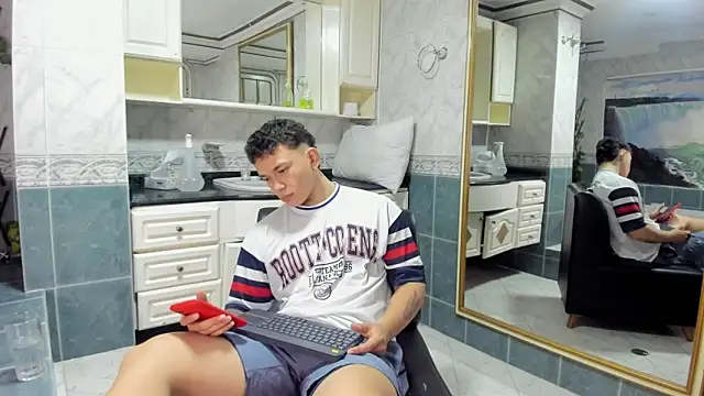 Thomas moon online show from 09.24.25