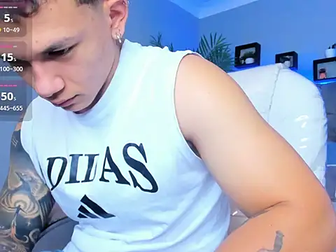 Thomas moon online show from 03.15.26