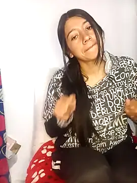 Madow Lu online show from 10.07.25