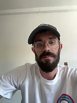 Snapshot of lolo7121 chatting on 07.18.26 lolo7121 online show from 07.18.26