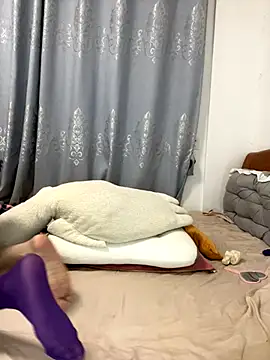 Z0E999 online show from 10.16.25