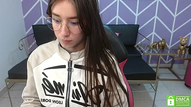 Adhara Kitten online show from 09.23.25