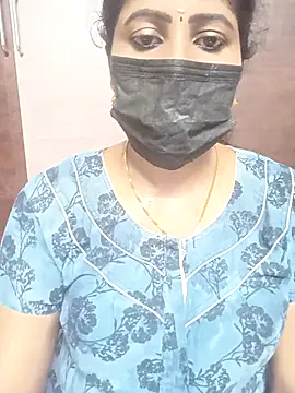 Snapshot of vasundhara26 chatting on 09.27.25 vasundhara26 online show from 09.27.25