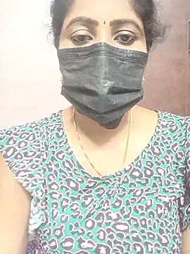 Snapshot of vasundhara26 chatting on 09.28.25 vasundhara26 online show from 09.28.25