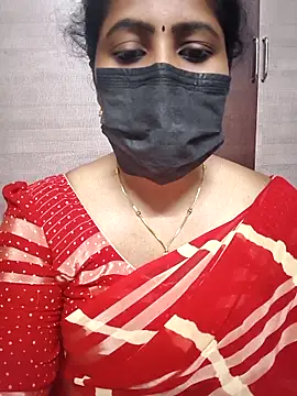 Snapshot of vasundhara26 chatting on 10.26.25 vasundhara26 online show from 10.26.25