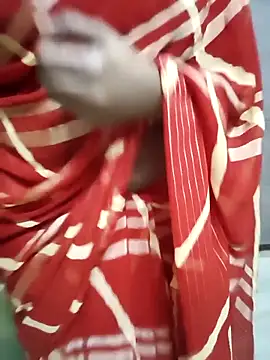 Snapshot of vasundhara26 chatting on 02.27.26 vasundhara26 online show from 02.27.26