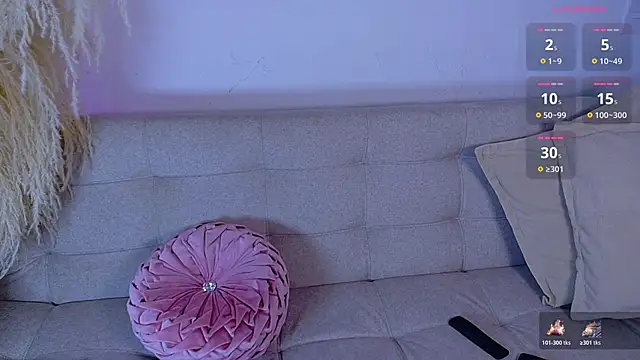 Sofia Stanley online show from 03.06.26