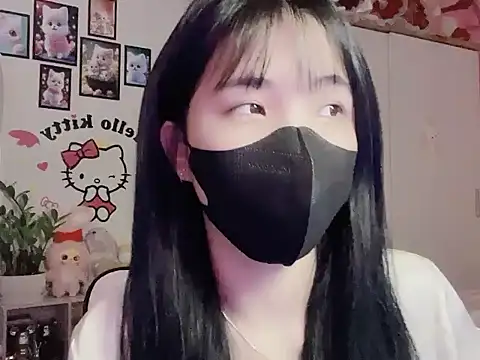 keelinnn19 online show from 11.12.25