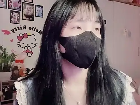 keelinnn19 online show from 11.22.25