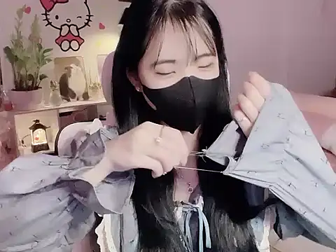 keelinnn19 online show from 02.05.26