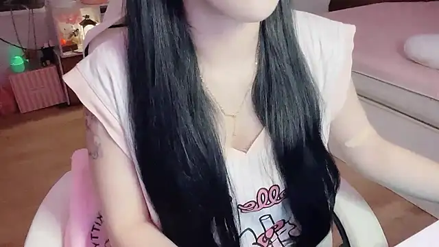 keelinnn19 online show from 03.17.26