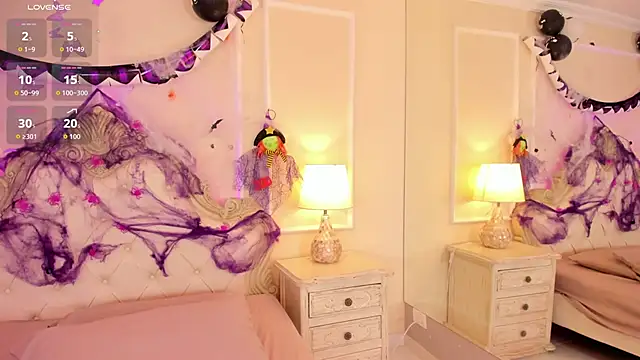 AmyBlackwood online show from 10.29.25