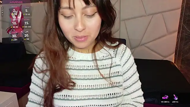 sophiaa 7 online show from 11.12.25