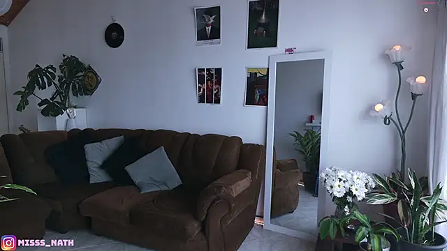 Snapshot of Nathaliakyte chatting on 10.14.25 Nathaliakyte online show from 10.14.25