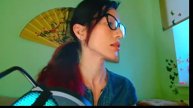 KiotoShine online show from 11.19.25