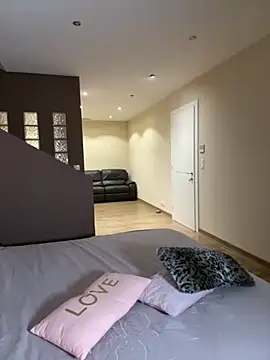 Snapshot of spycyfanny chatting on 10.31.25 spycyfanny online show from 10.31.25