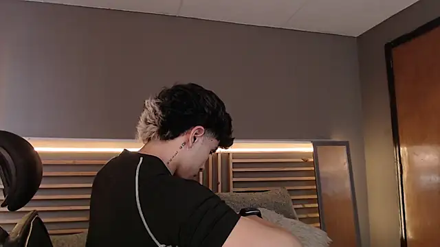 PaulEvens online show from 02.08.26