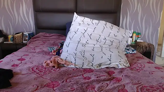 BoobsQueen46K online show from 11.12.25