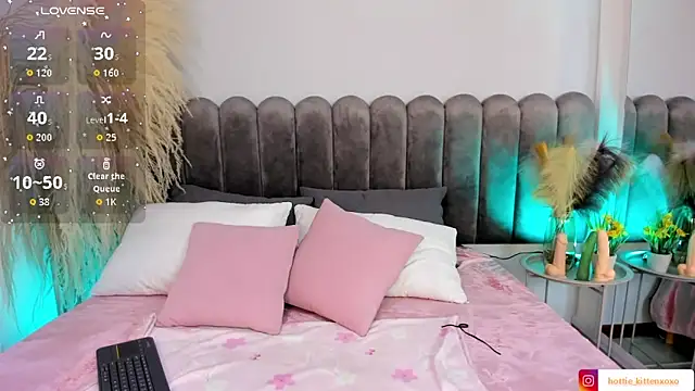 Viollet xoxo online show from 09.24.25