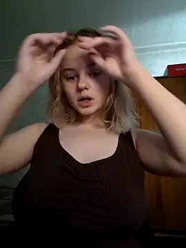 SlipperSherry online show from 11.20.25