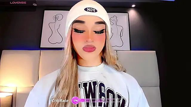 Valeriasmiithh online show from 10.26.25