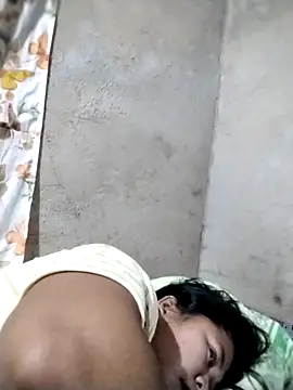 Snapshot of big_booty15 chatting on 10.03.25 big booty15 online show from 10.03.25