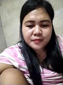 Snapshot of big_booty15 chatting on 10.09.25 big booty15 online show from 10.09.25