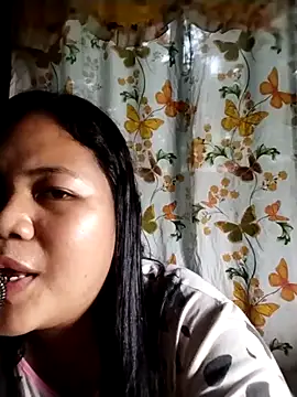 Snapshot of big_booty15 chatting on 10.25.25 big booty15 online show from 10.25.25