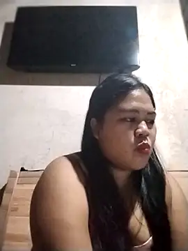 Snapshot of big_booty15 chatting on 10.27.25 big booty15 online show from 10.27.25