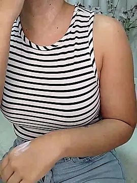 CataRicci online show from 10.18.25