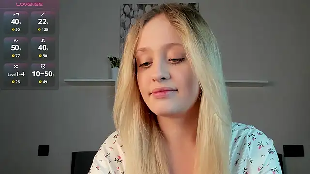 Julliakoill online show from 11.15.25