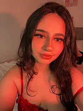 Snapshot of Sophi_dee1 chatting on 10.31.25 Sophi dee1 online show from 10.31.25