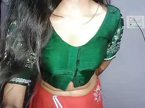 ROSE GOLDE online show from 02.11.26