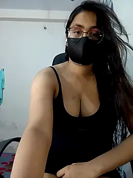 hotmanshi online show from 09.21.25