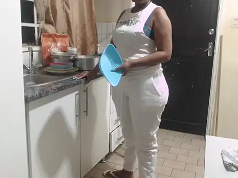 CouplesX96xx online show from 11.02.25