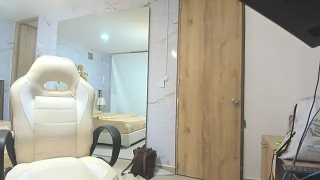 BabyAngel18  online show from 09.29.25