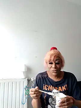 iamlalamilano online show from 04.15.26