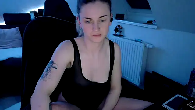 Melly4You online show from 04.20.26