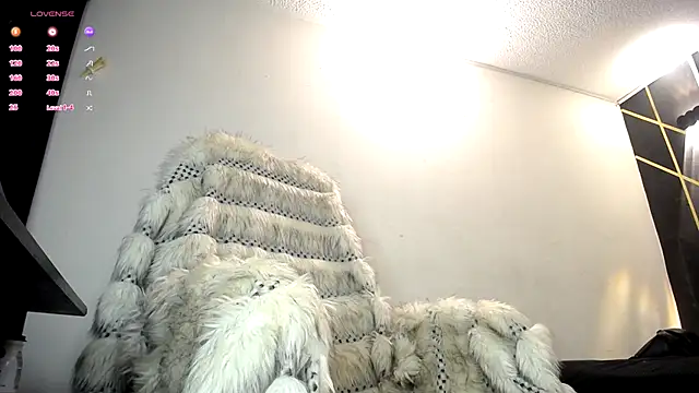 Snapshot of LickMyInk chatting on 10.25.25 LickMyInk online show from 10.25.25