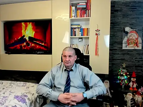 SpartacusDaddy48 online show from 02.17.26