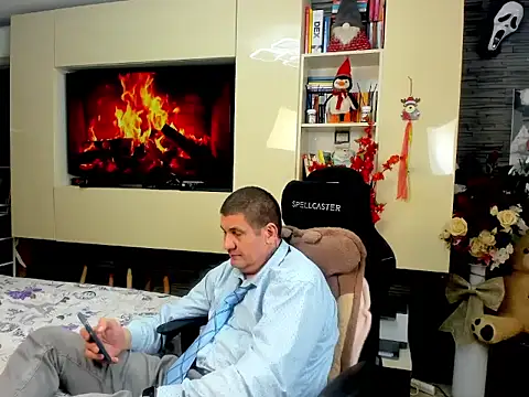 SpartacusDaddy48 online show from 03.10.26