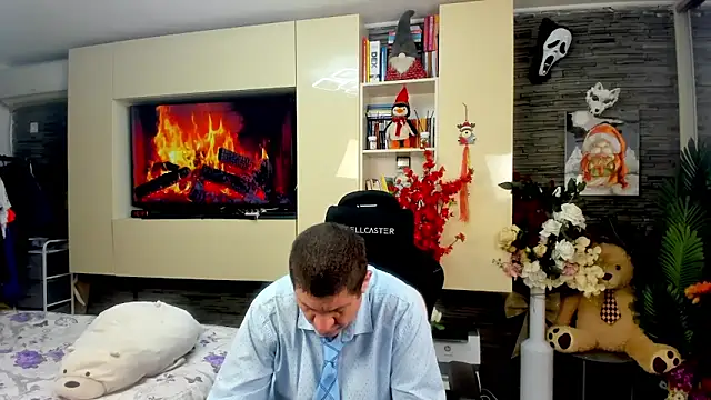 SpartacusDaddy48 online show from 03.24.26