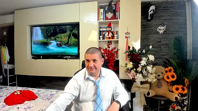 SpartacusDaddy48 online show from 05.06.26