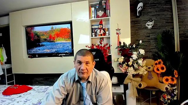 SpartacusDaddy48 online show from 05.12.26